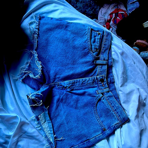 Wrangler shorts - Picture 2 of 2